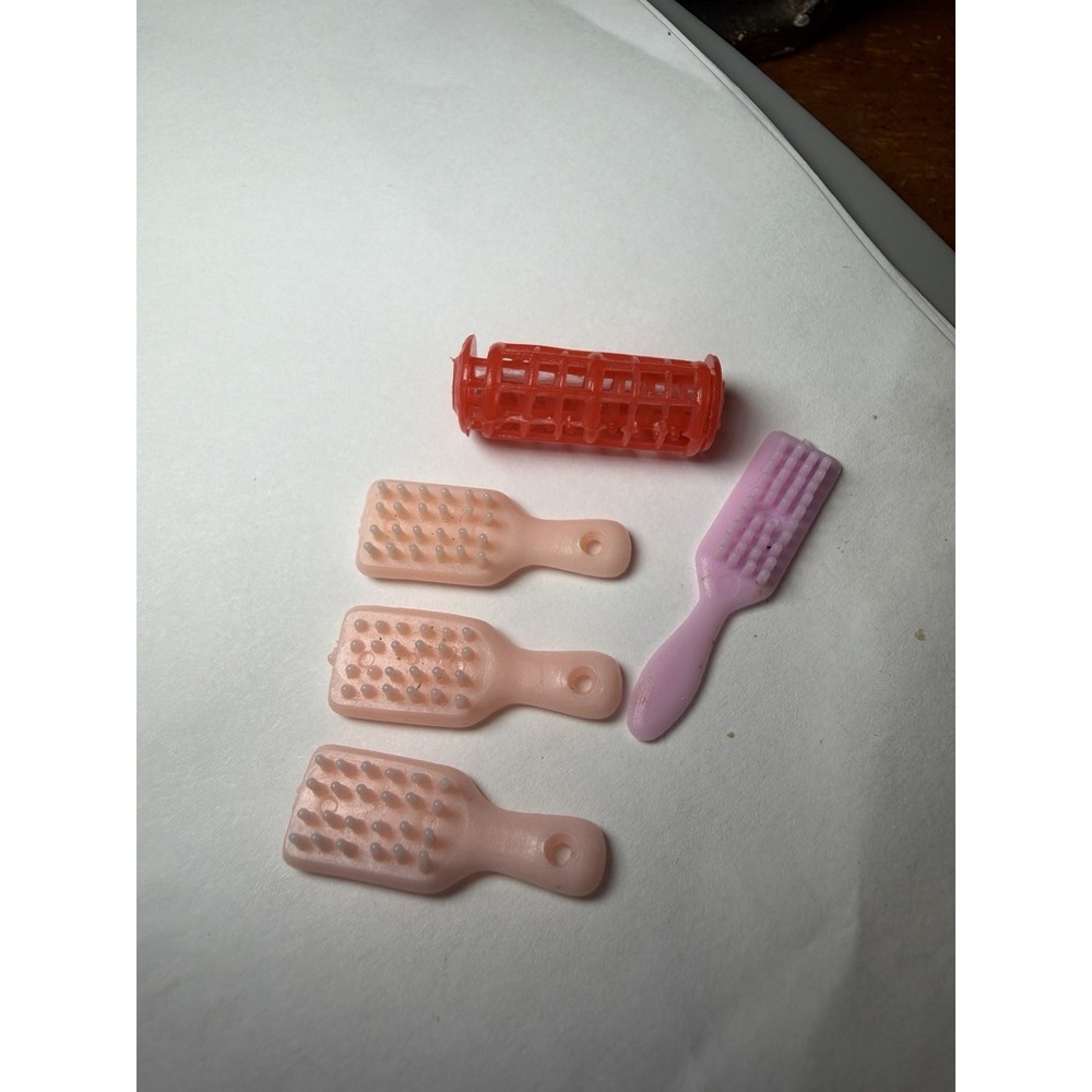 Vintage Barbie 1960S Hair Accessories Pink Brushes Red Roller Hong Kong - Picture 2 of 4